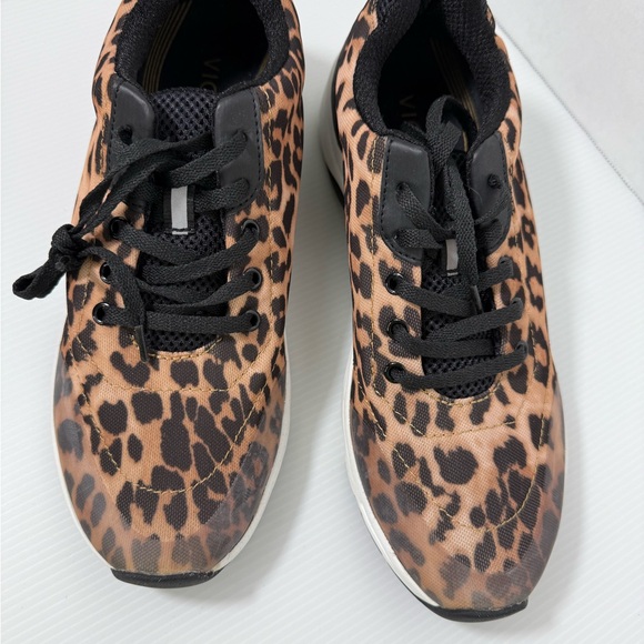 VIONIC Sneakers Low Top 335 Tourney 1st Ray Technology Cheetah Print 11 - Picture 4 of 10